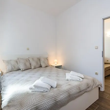 Apartment Makora Rubesi